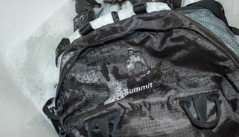 clean Osprey backpack